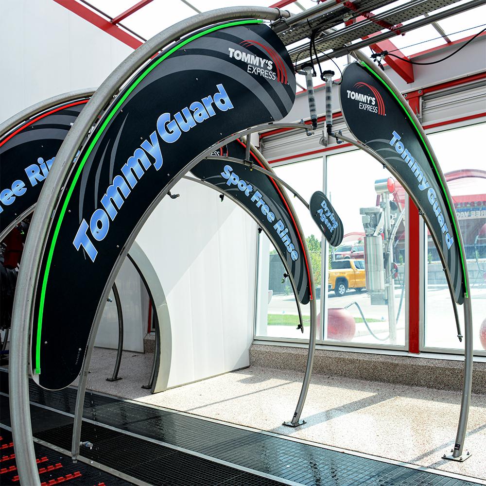 EF1001ATommy Car Wash